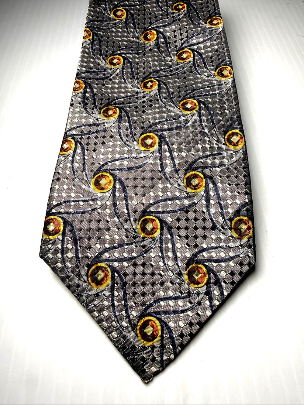 Ermenegildo Zegna Silver Gray Tie with Yellow Medallions